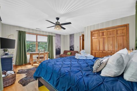 279 S Riverview Ellijay GA 30536