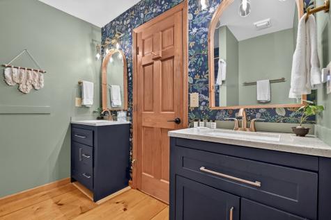 279 S Riverview Ellijay GA 30536