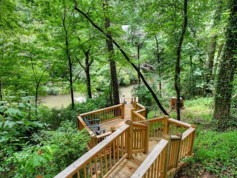 279 S Riverview Ellijay GA 30536
