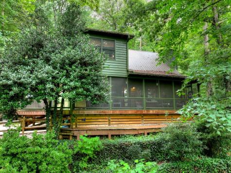 279 S Riverview Ellijay GA 30536