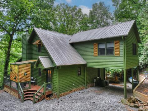 279 S Riverview Ellijay GA 30536