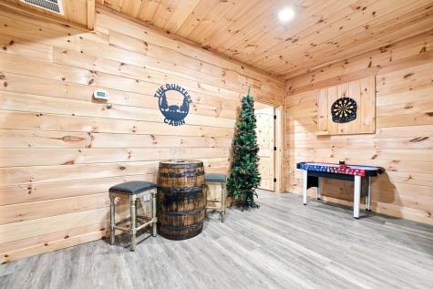 314 Northcutt Road/hwy 515 Ellijay GA 30540