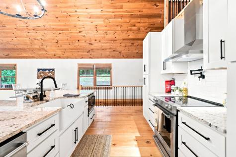 314 Northcutt Road/hwy 515 Ellijay GA 30540