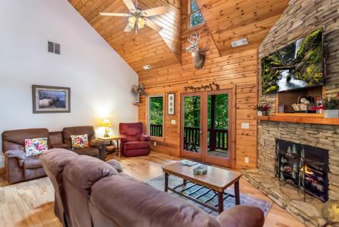 525 Gallery Court Ellijay GA 30540