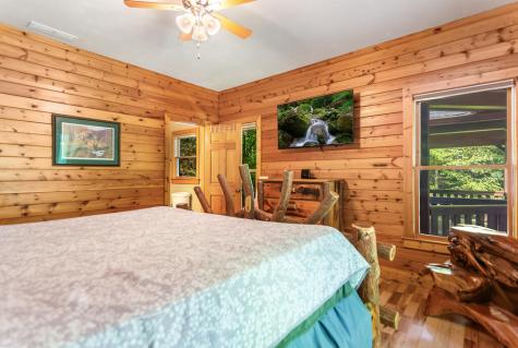 525 Gallery Court Ellijay GA 30540