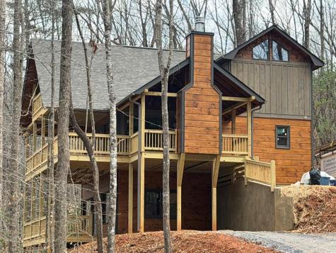 811 Mangums Trail Blue Ridge GA 30513