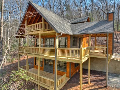 811 Mangums Trail Blue Ridge GA 30513