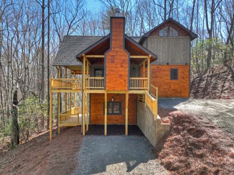 811 Mangums Trail Blue Ridge GA 30513