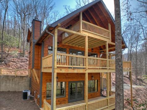 811 Mangums Trail Blue Ridge GA 30513