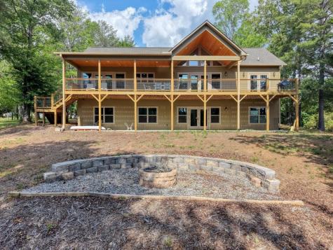 38 Edgewater Lane Blairsville GA 30512
