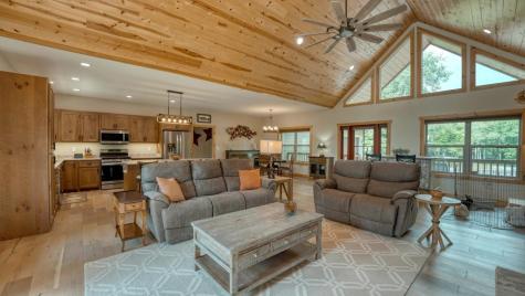 38 Edgewater Lane Blairsville GA 30512