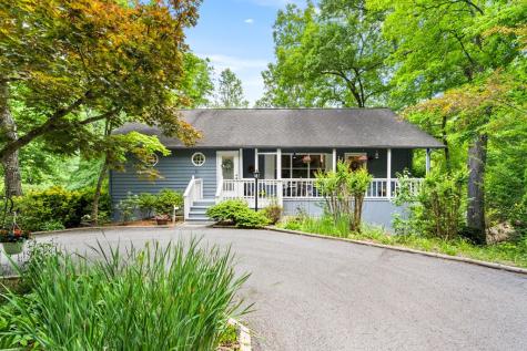 5686 Pine Crest Road Young Harris GA 30582