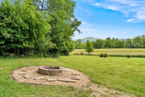 5686 Pine Crest Road Young Harris GA 30582