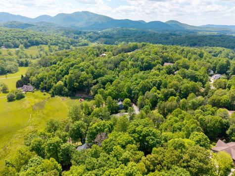 5686 Pine Crest Road Young Harris GA 30582