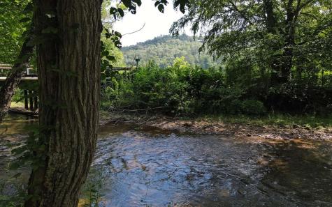 4819 Itsey Trail Hiawassee GA 30546