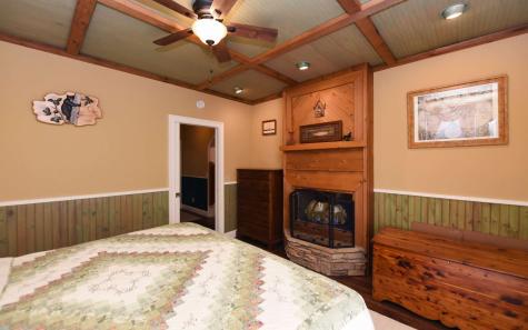 4819 Itsey Trail Hiawassee GA 30546