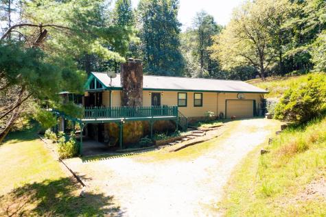 322 Hall Road Warne NC 28909