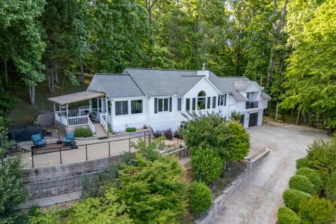 1925 Lakeview Summit Drive Young Harris GA 30582