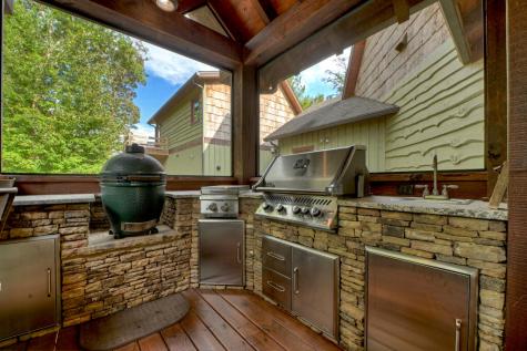 955 Old Toccoa Loop Mineral Bluff GA 30559