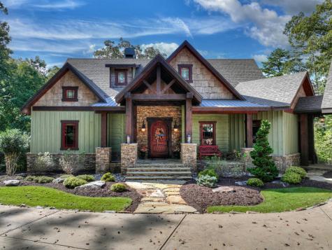 955 Old Toccoa Loop Mineral Bluff GA 30559