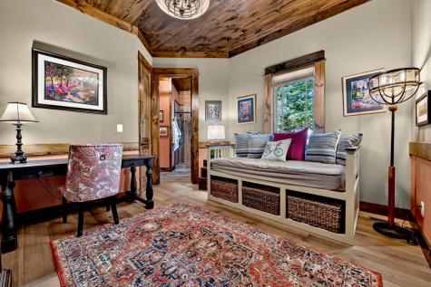 955 Old Toccoa Loop Mineral Bluff GA 30559