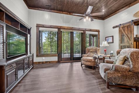 955 Old Toccoa Loop Mineral Bluff GA 30559