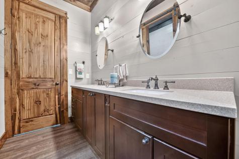 955 Old Toccoa Loop Mineral Bluff GA 30559