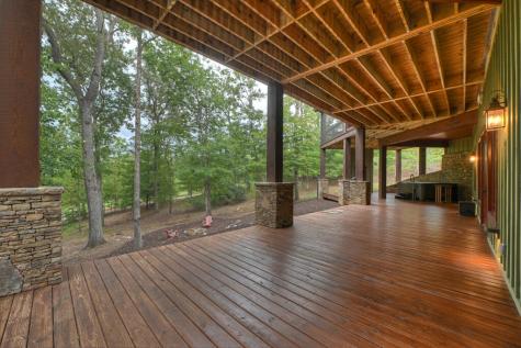 955 Old Toccoa Loop Mineral Bluff GA 30559