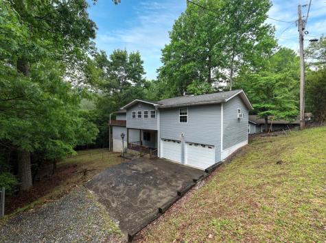1066 Ridge Road Hiawassee GA 30546