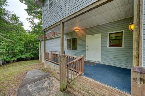 1066 Ridge Road Hiawassee GA 30546