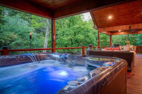 5830 Fairview Road Marble NC 28905