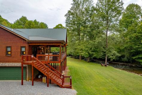 5830 Fairview Road Marble NC 28905