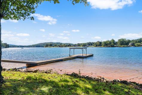 414 Mccracken Point Hayesville NC 28904