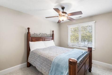 414 Mccracken Point Hayesville NC 28904