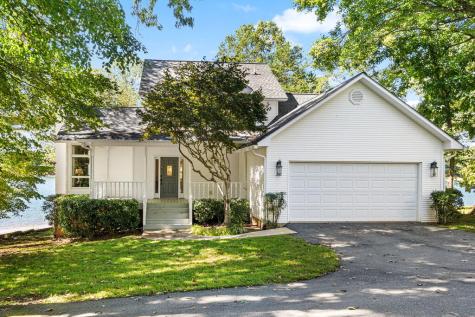 414 Mccracken Point Hayesville NC 28904