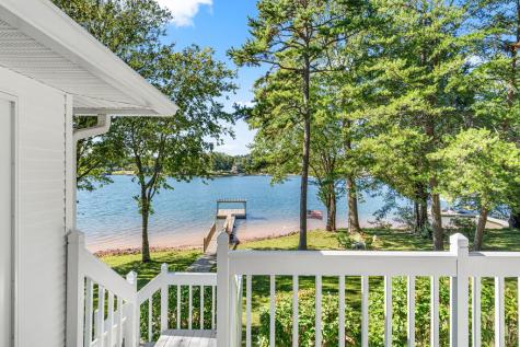 414 Mccracken Point Hayesville NC 28904