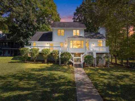 414 Mccracken Point Hayesville NC 28904