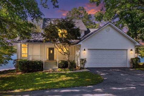 414 Mccracken Point Hayesville NC 28904