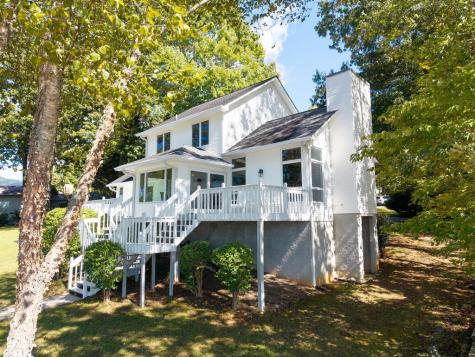 414 Mccracken Point Hayesville NC 28904