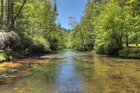 509 Ponderosa Ellijay GA 30540