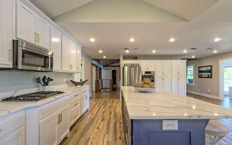 1652 Stonecrest Circle Hiawassee GA 30546