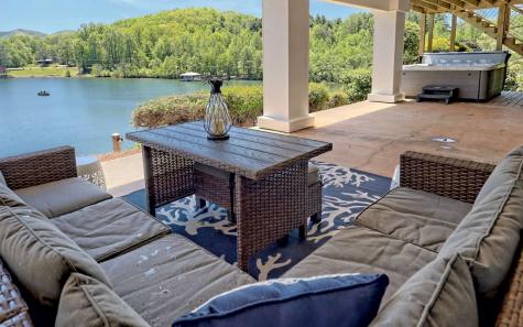 1652 Stonecrest Circle Hiawassee GA 30546