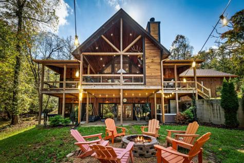 50 W Shalom Court Blue Ridge GA 30513