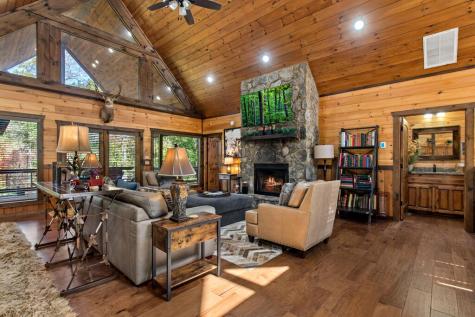 50 W Shalom Court Blue Ridge GA 30513