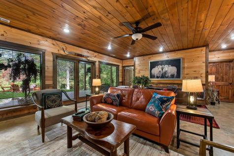 50 W Shalom Court Blue Ridge GA 30513