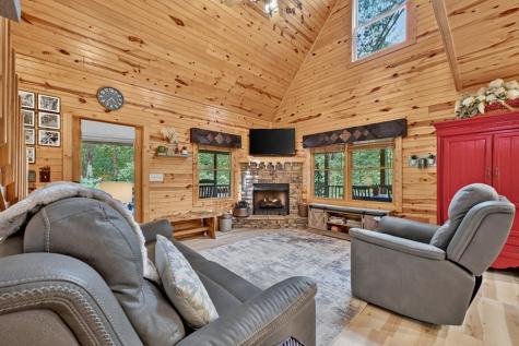 171 Mountain Lake Drive Blue Ridge GA 30513