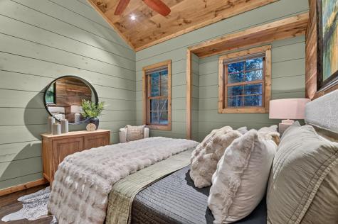 66 Rome Point Blue Ridge GA 30513