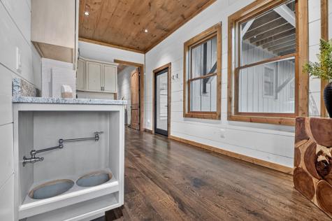 66 Rome Point Blue Ridge GA 30513