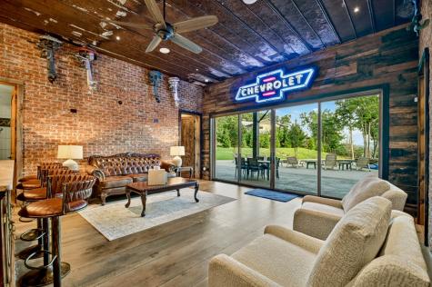 66 Rome Point Blue Ridge GA 30513