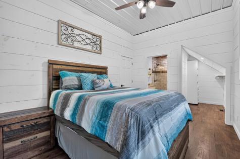 66 Rome Point Blue Ridge GA 30513